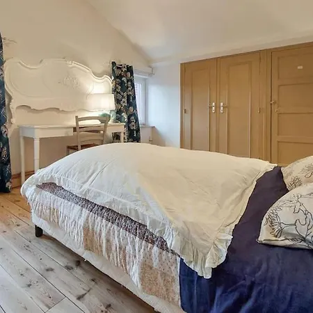 Maison D'artiste De Village *